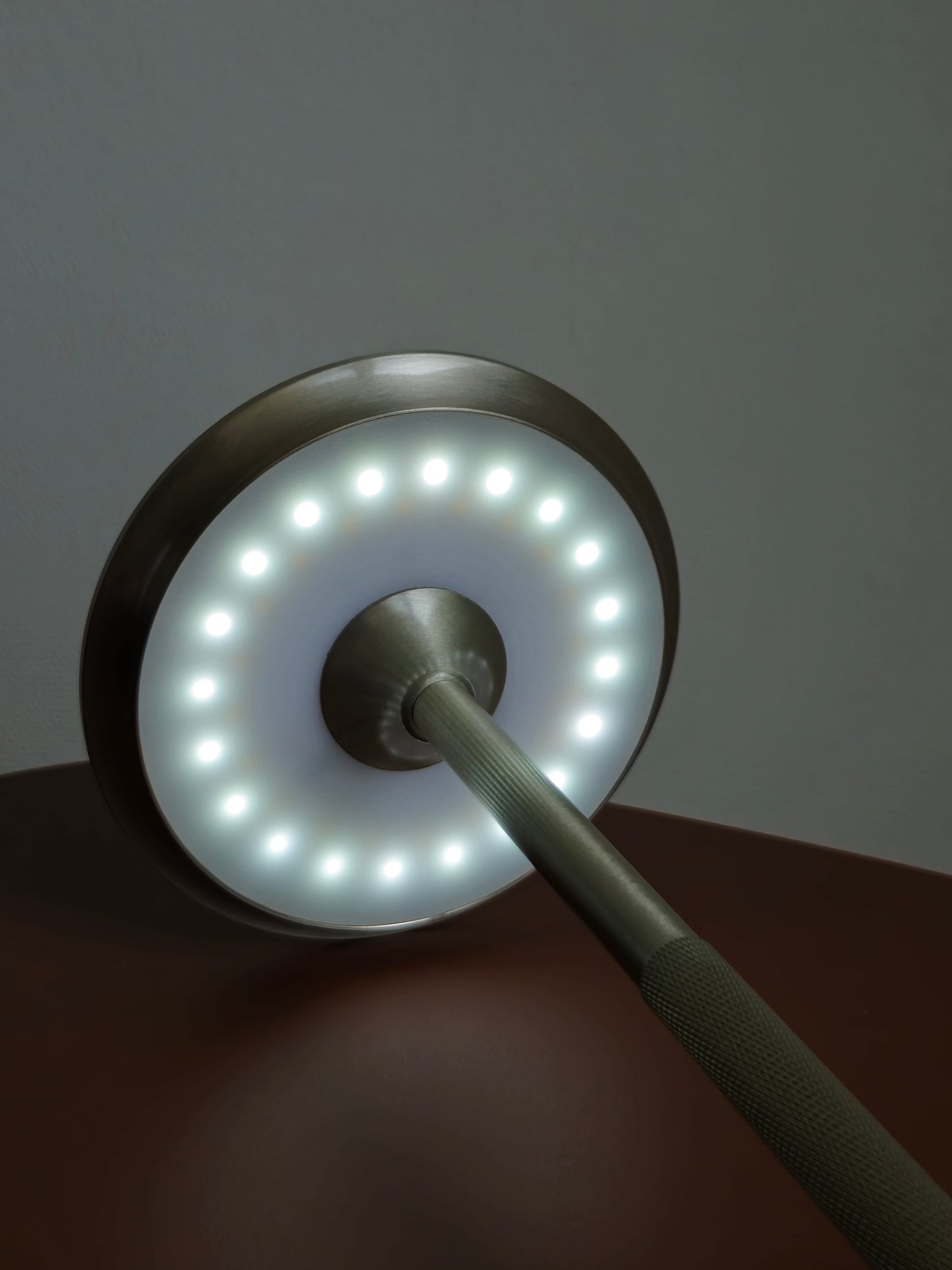 vintage Kabellose Lampe, Lichtfarbe kalt dunkel